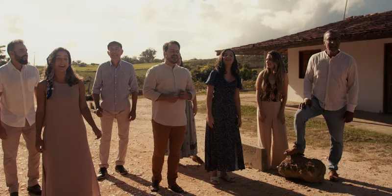 Com fé Contra Maré — frame 1