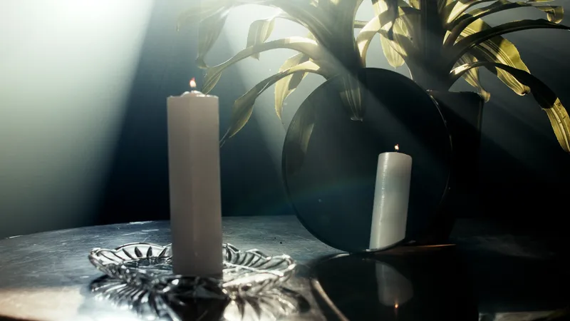 Preto E Branco - Cintia Alves — frame 4